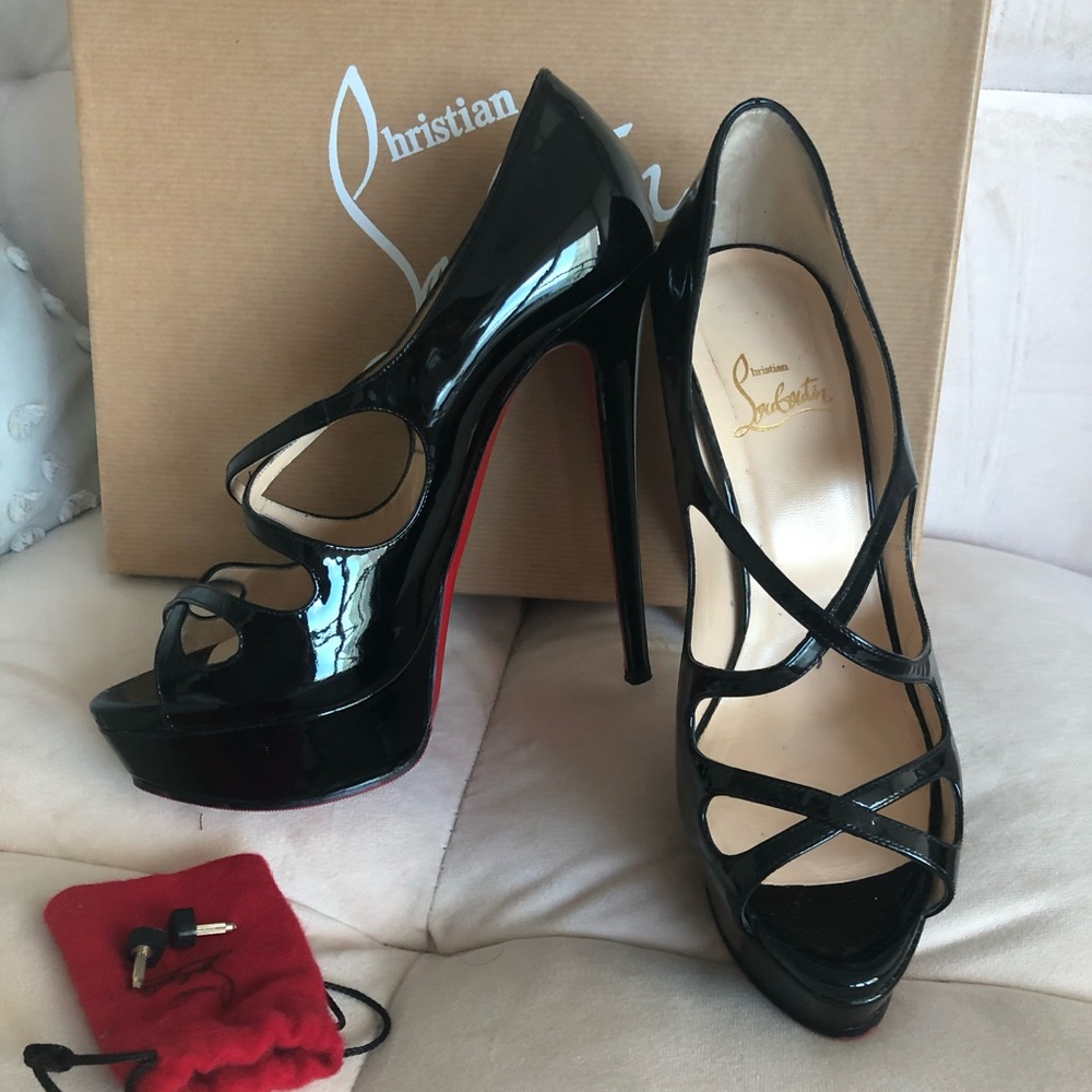Louboutin limited edition MamdeMoi 150